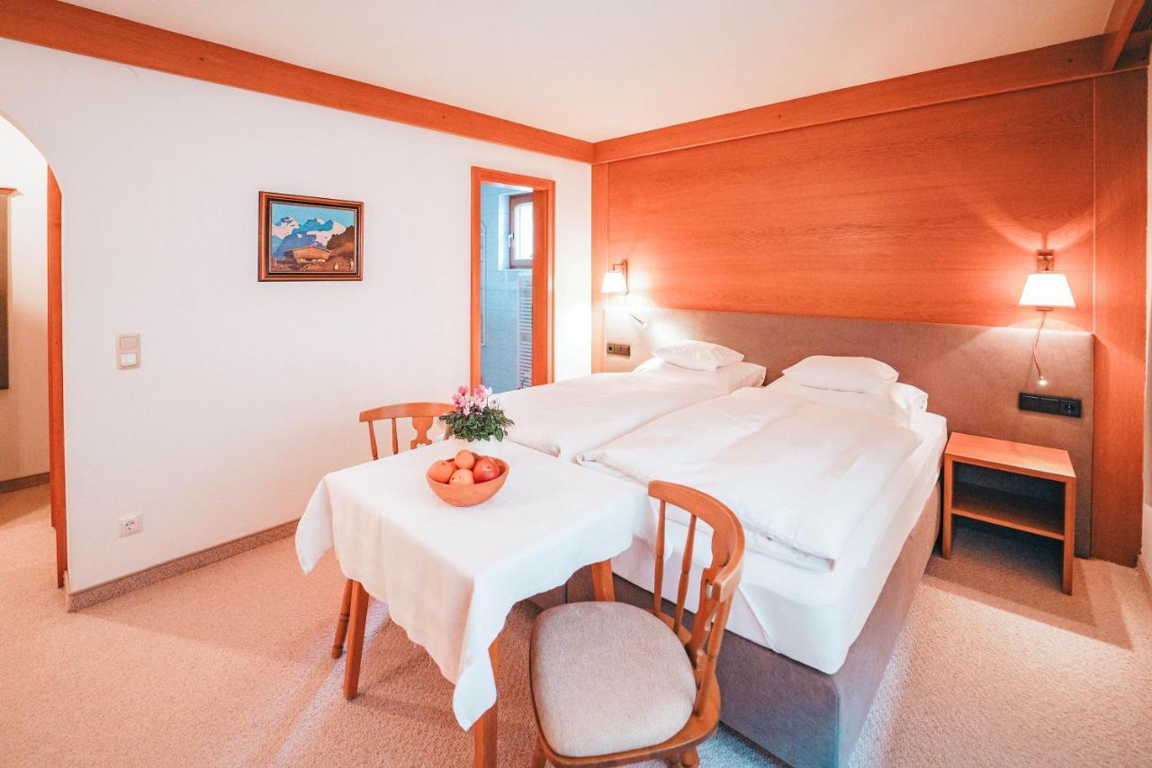Hotel Garni Almjur St. Anton am Arlberg Eksteriør bilde