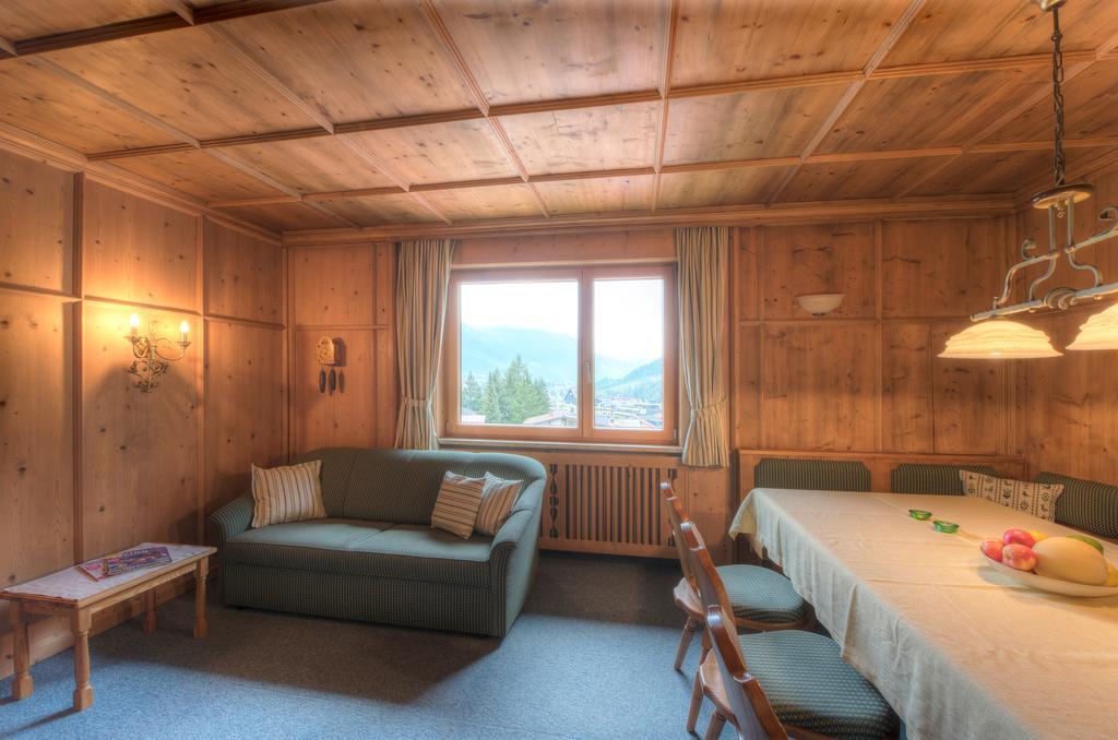 Hotel Garni Almjur St. Anton am Arlberg Eksteriør bilde